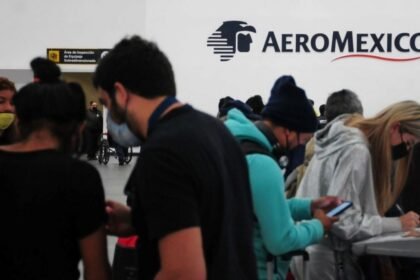 Aeroméxico investiga filtración de datos personales de clientes