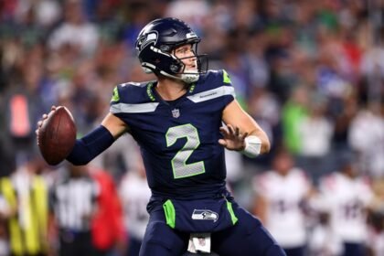 Drew Lock será titular de Seahawks ante Cardinals por lesión de Darnold