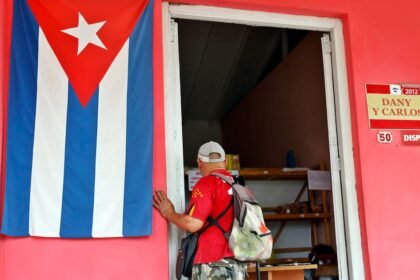Estados Unidos aumenta exportación de paneles solares a Cuba en 2026